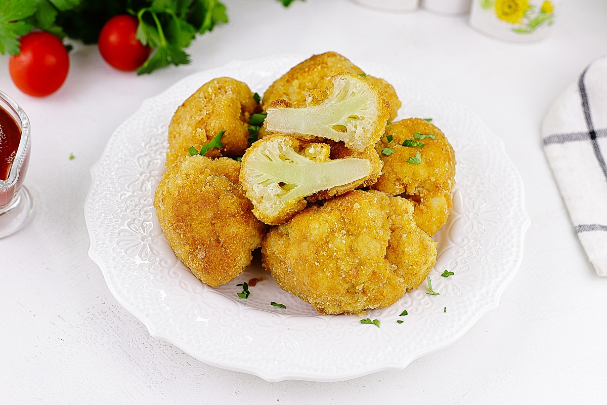 Хрустящая цветная капуста на сковороде с корочкой в панировке